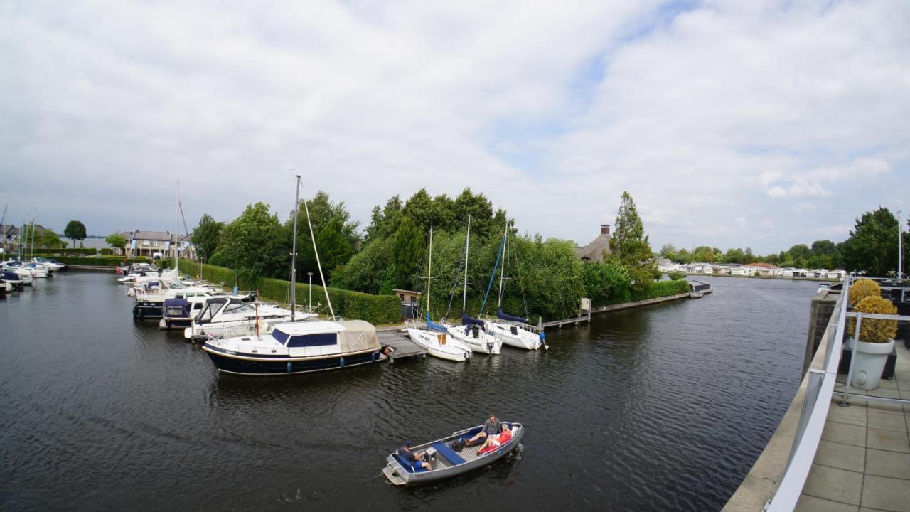 Schiphuis Giethoorn/Wanneperveen Exterior foto