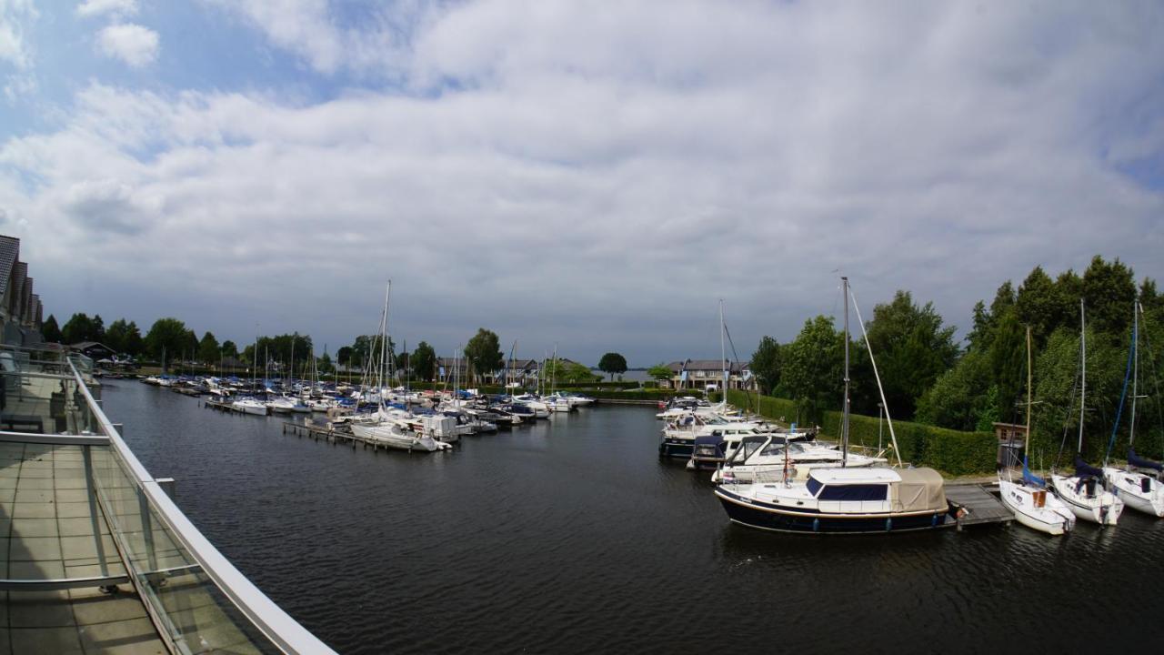 Schiphuis Giethoorn/Wanneperveen Exterior foto